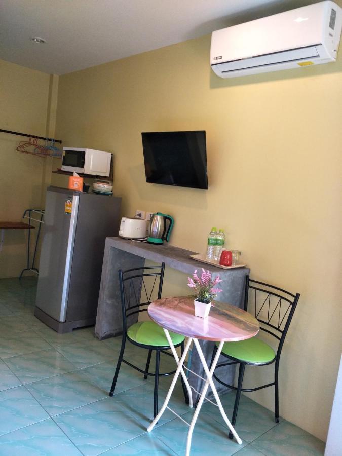 Хостел Airee Mini House Пляж Банг Тао Экстерьер фото