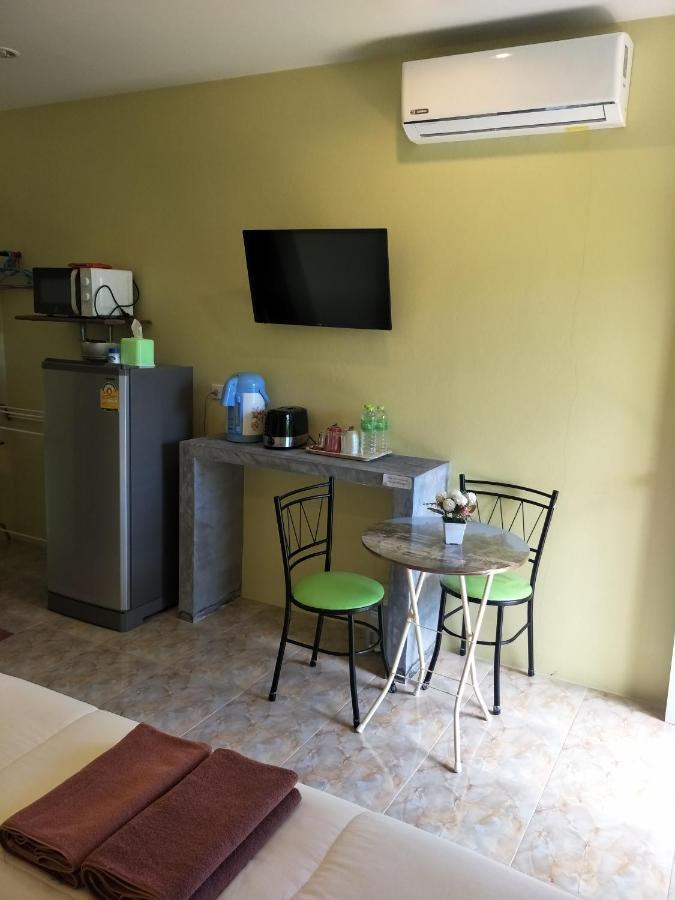 Хостел Airee Mini House Пляж Банг Тао Экстерьер фото